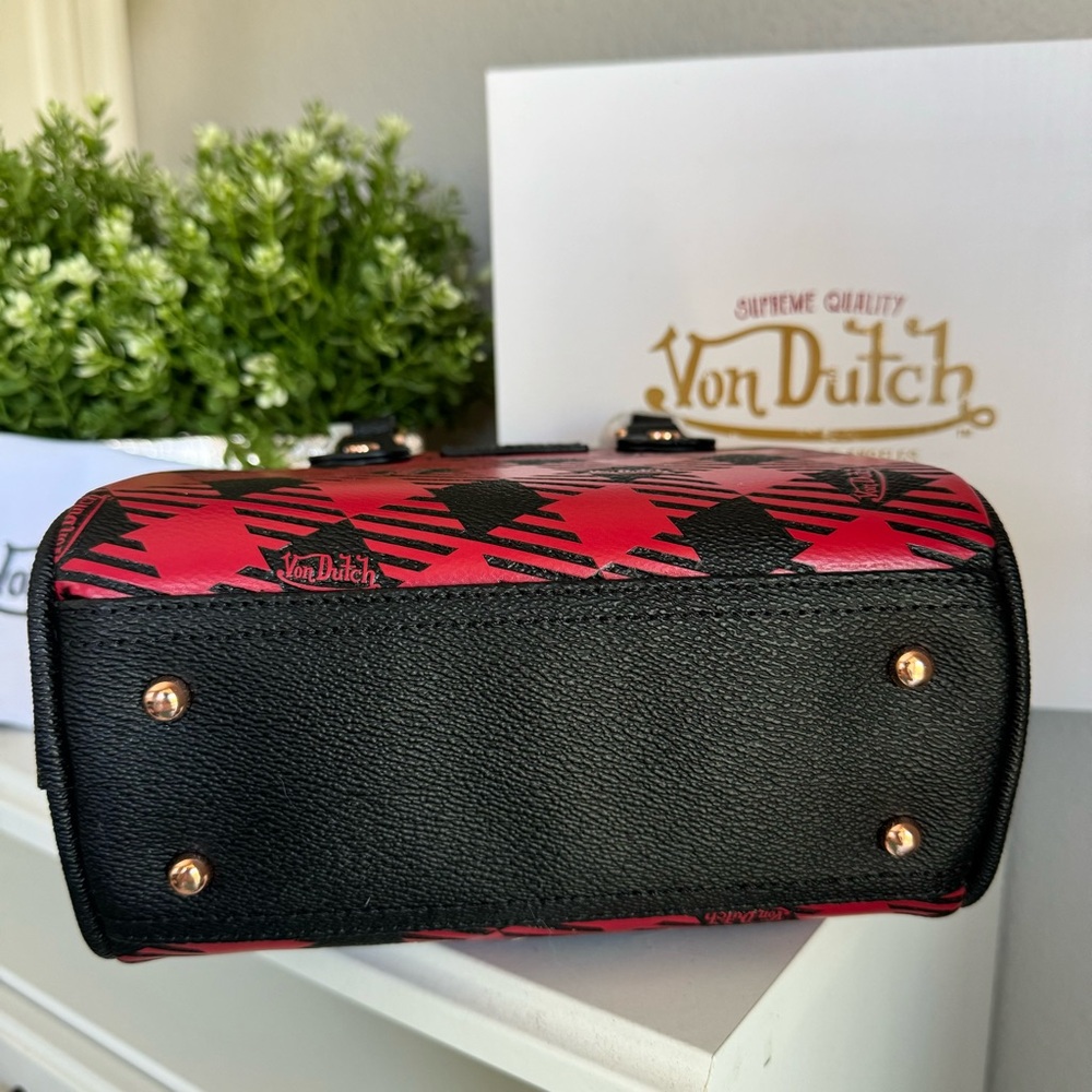 NWT Von Dutch Red and Black Plaid Bowling Crossbody Bag Y2K Retro - Picture 6 of 9